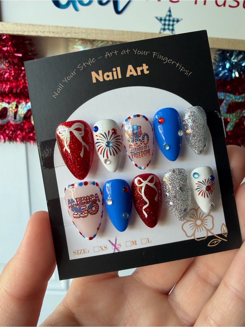 Press On Nails (S)
